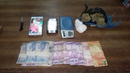 FORÇA TÁTICA DO 2º BPM (CPI) DETÉM MULHERES POR TRÁFICO DE DROGAS