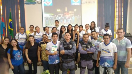 POLICIAIS MILITARES DO 2º BPM PALESTRAM NA 2º SEMANA DE LOGISTICA PROMOVIDA PELA UEA
