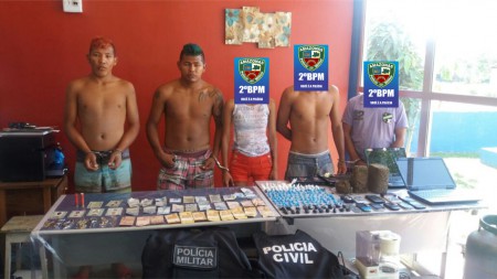 2º BPM (CPI) e polícia civil prendem grupo por tráfico de drogas em Urucurituba